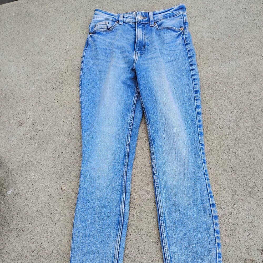 H&M High-Waist Super Skinny Jeans